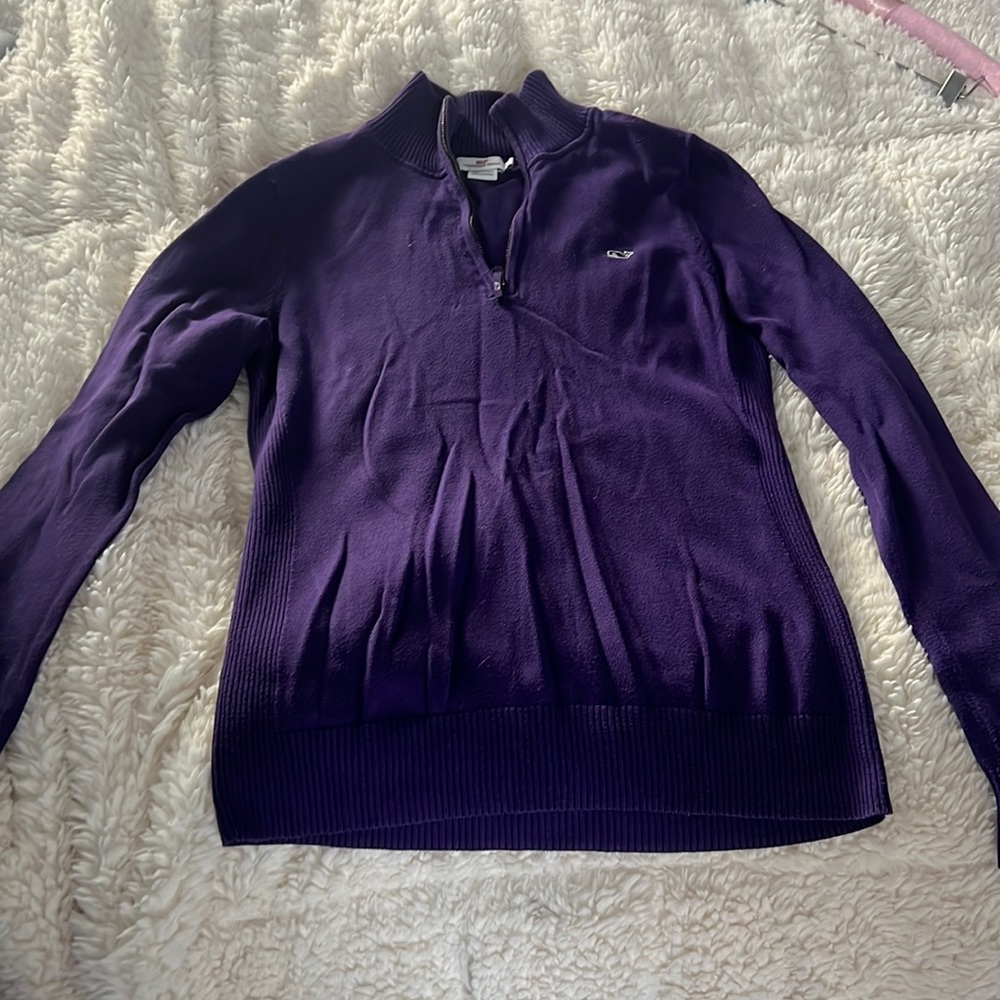 Purple vineyard vines sweater S